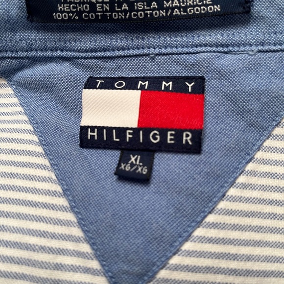 Men’s Tommy Hilfiger button down long sleeve shirt - Picture 4 of 5